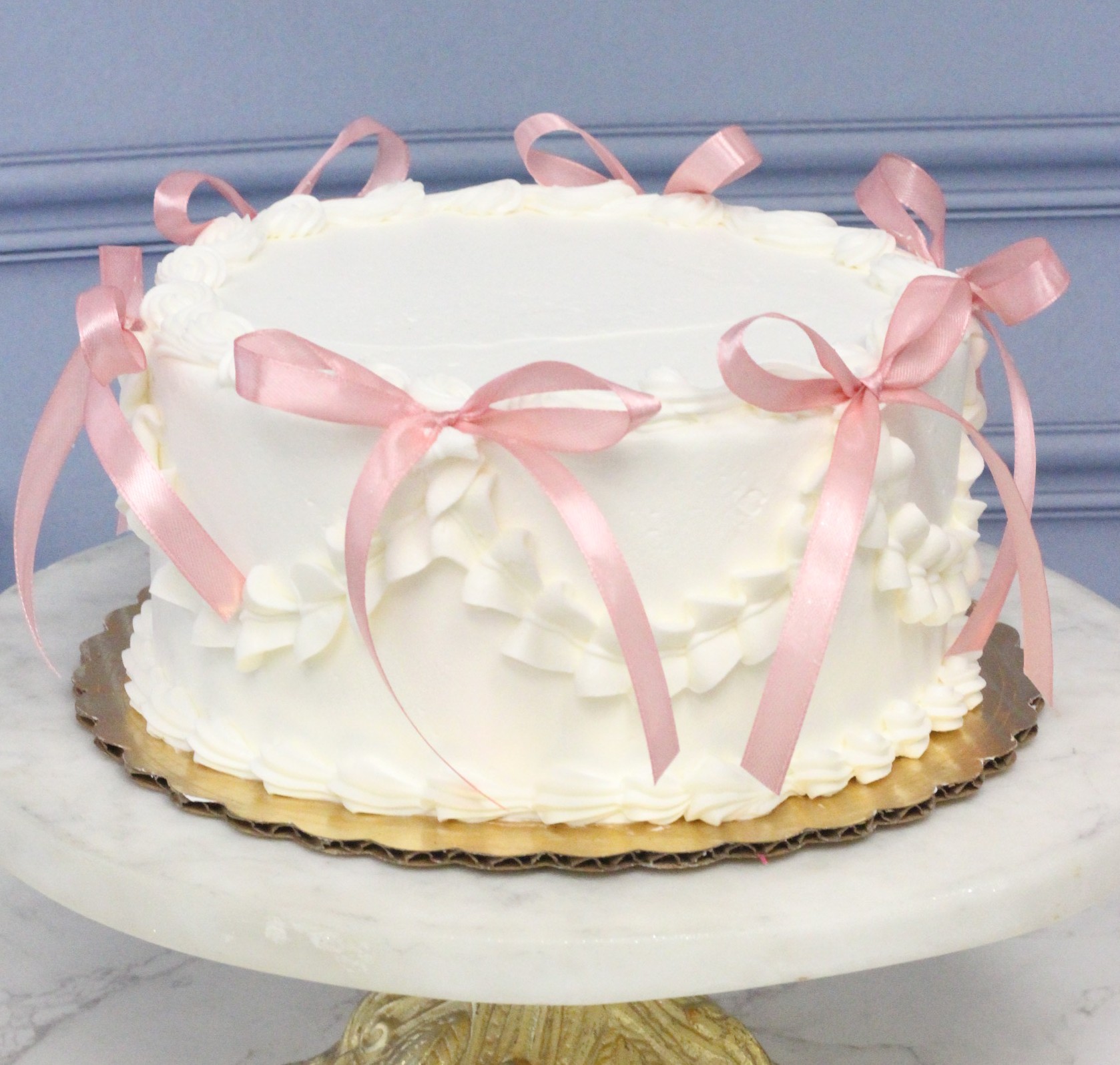 Mother’s Day Strawberries & Cream cake with pink bows